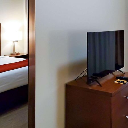 Comfort Inn & Suites Tempe Phoenix Sky Harbor Airport Экстерьер фото
