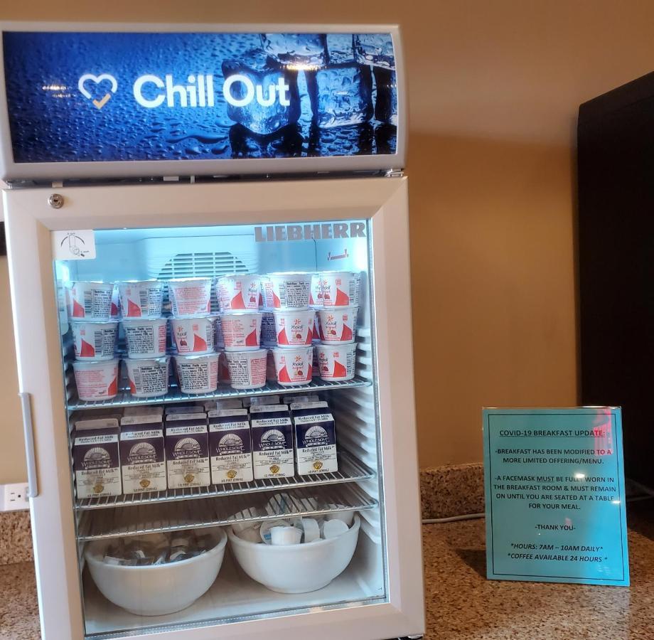 Comfort Inn & Suites Tempe Phoenix Sky Harbor Airport Экстерьер фото